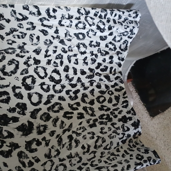 Happy Days Tee Shirt Dress, super soft, cream/black leopard print - Picture 4 of 7